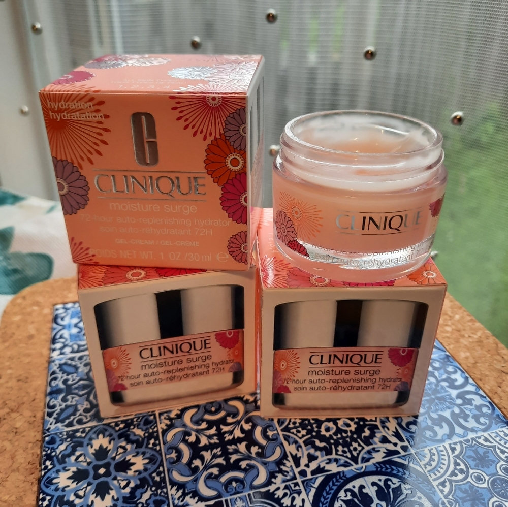 Limited Edition~Surge moisture 72h